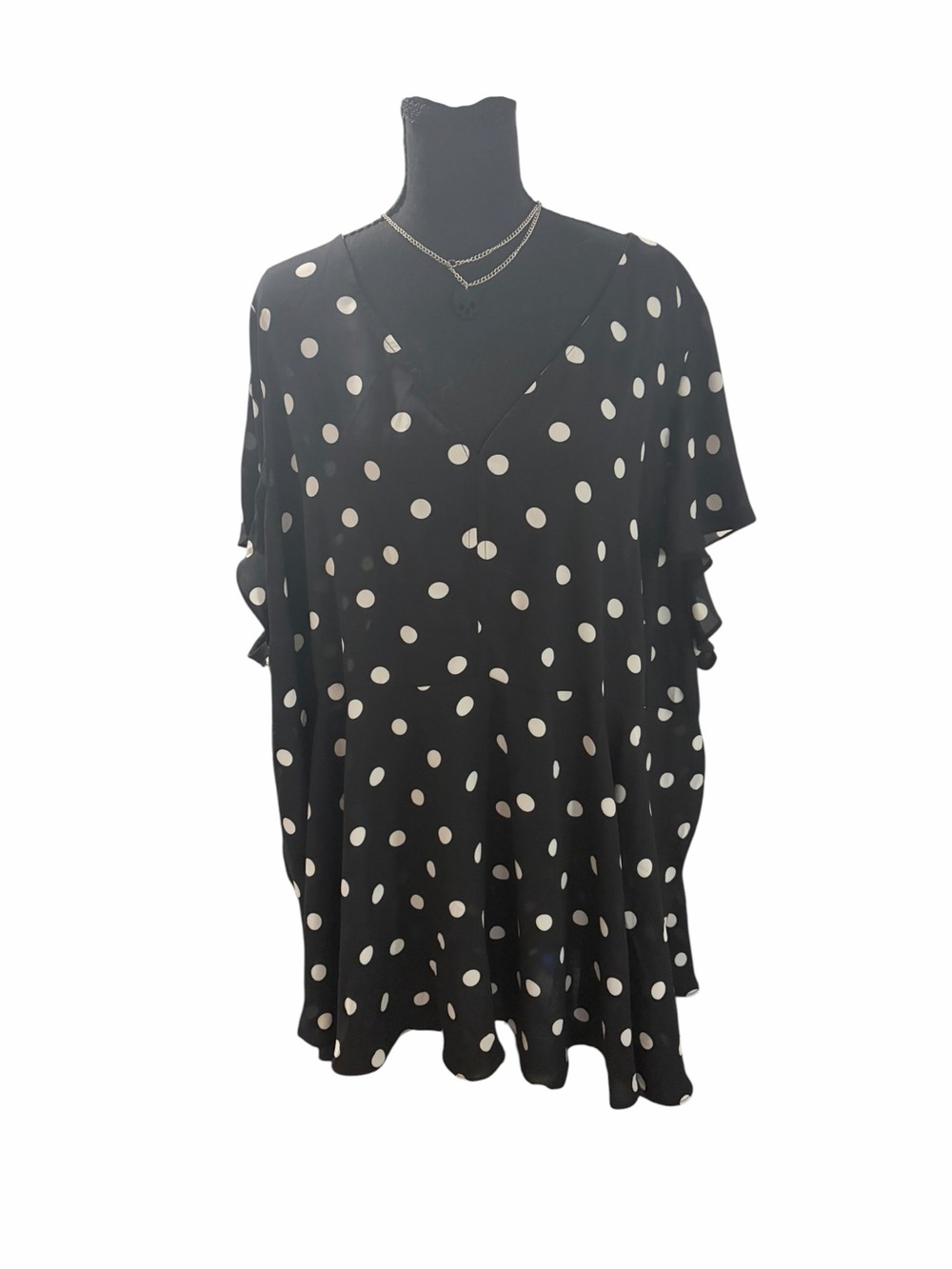 Black and White Polka Dot Blouse Five X New with Tags by Torrid